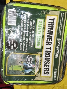 Forester Trimmer Trousers - Safety Green